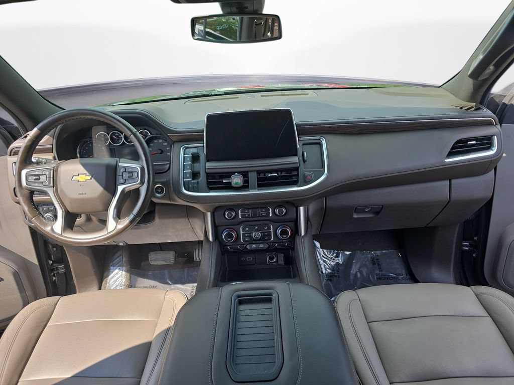 Used 2021 Chevrolet Tahoe LT w/ LT Signature Package AWD/4WD image 9