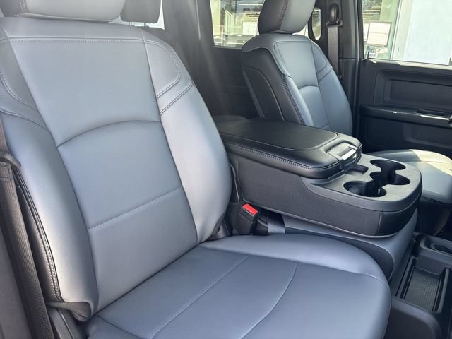 New 2024 RAM 5500 Tradesman w/ Chrome Appearance Group AWD/4WD image 14