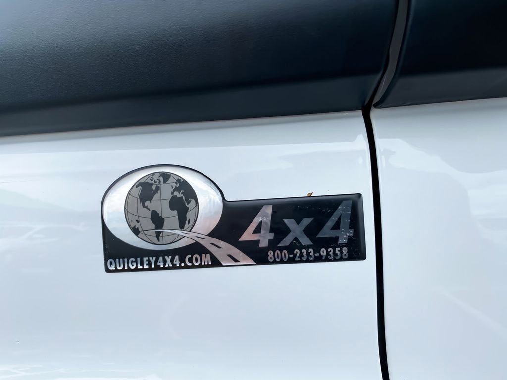 Used 2018 Ford Transit 150 XLT image 11