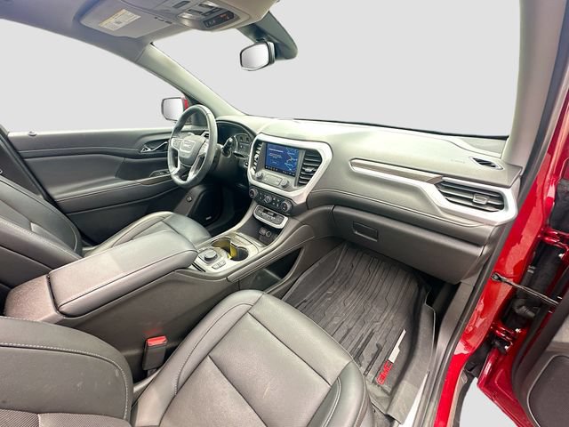 Used 2023 GMC Acadia SLT w/ LPO, Floor Liner Package FWD image 33