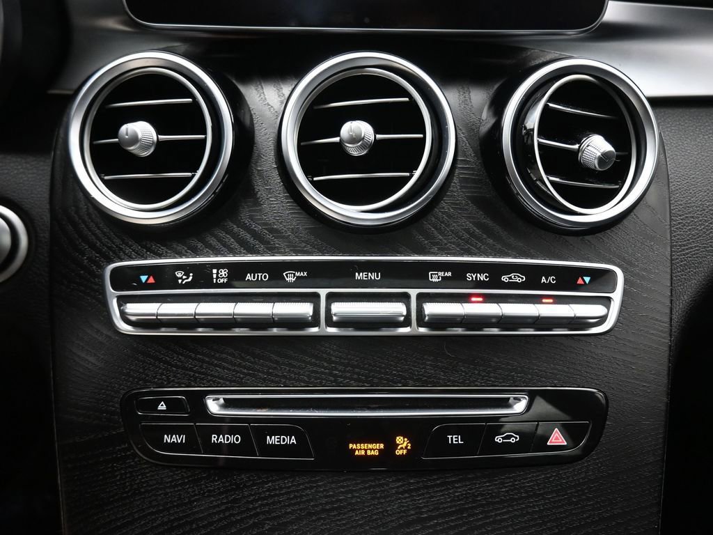 Used 2018 Mercedes-Benz GLC 300 4MATIC Coupe image 30