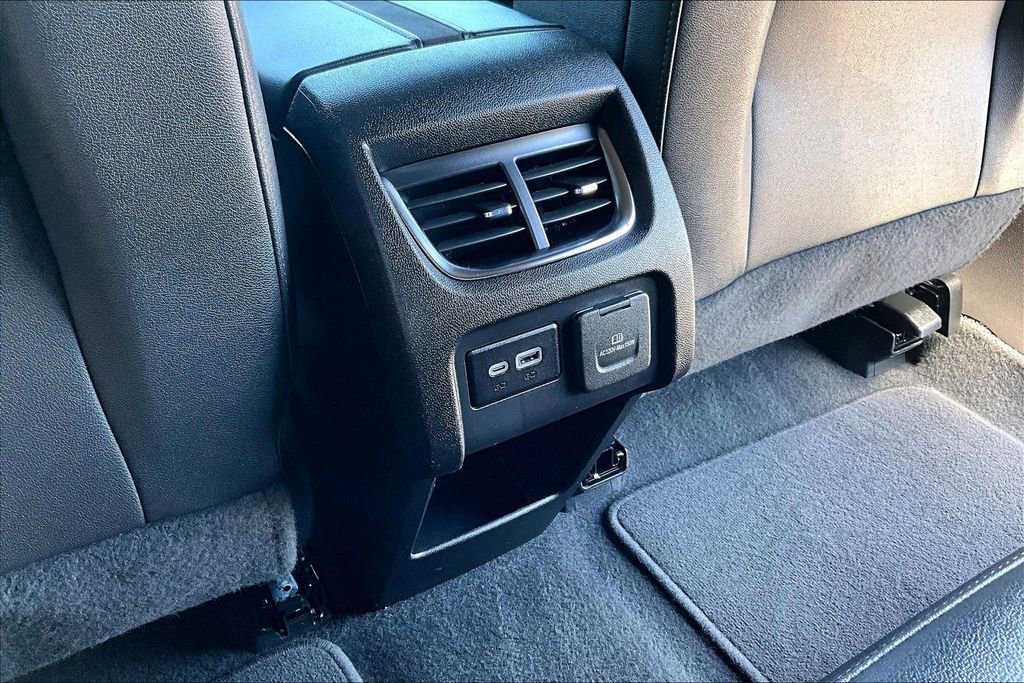 Used 2024 Chevrolet Blazer Premier AWD/4WD image 33