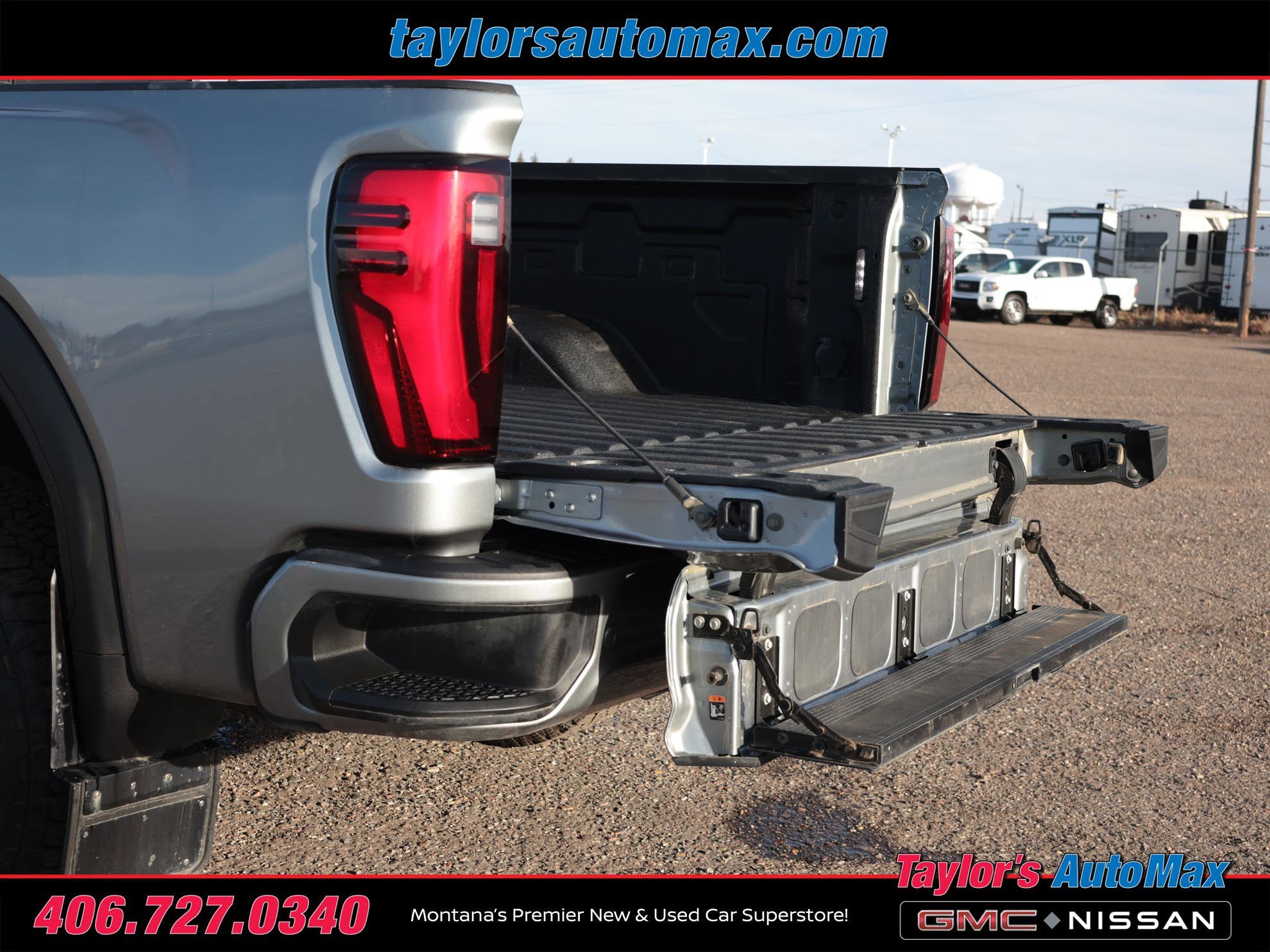 Used 2024 GMC Sierra 3500 Denali w/ Denali Reserve Package AWD/4WD image 46