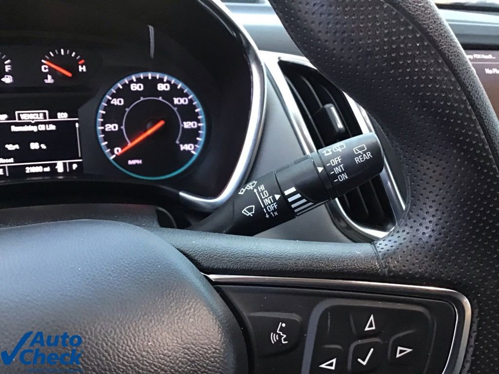 Used 2024 Chevrolet Equinox LS image 32