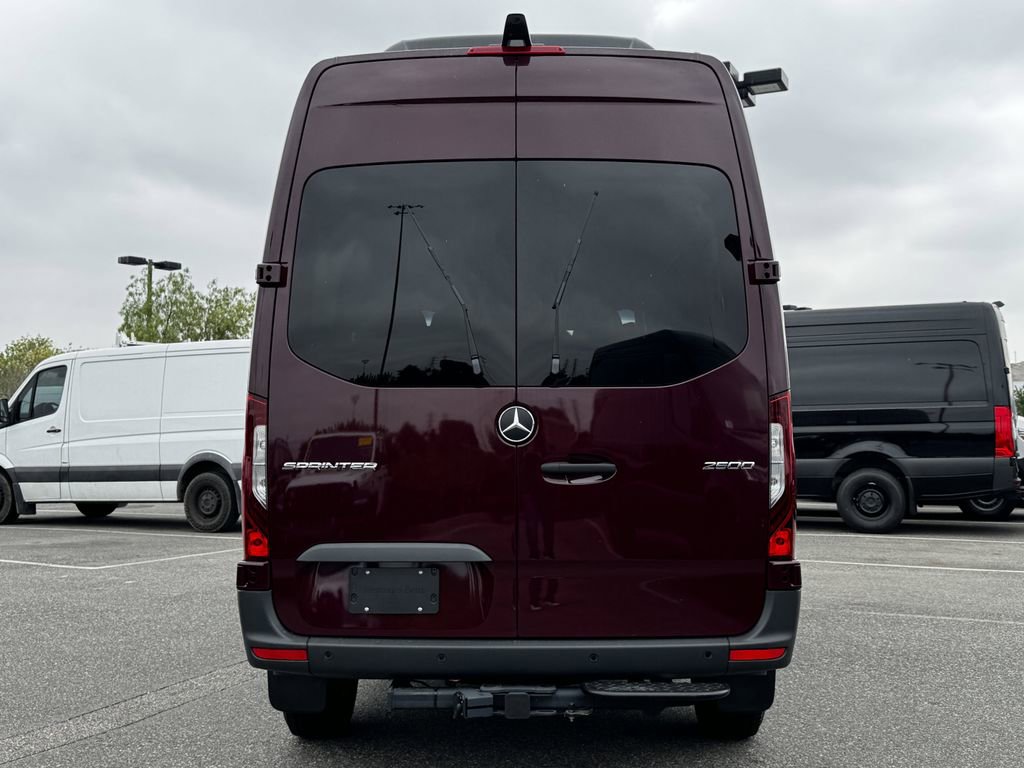 New 2025 Mercedes-Benz Sprinter 2500 image 9