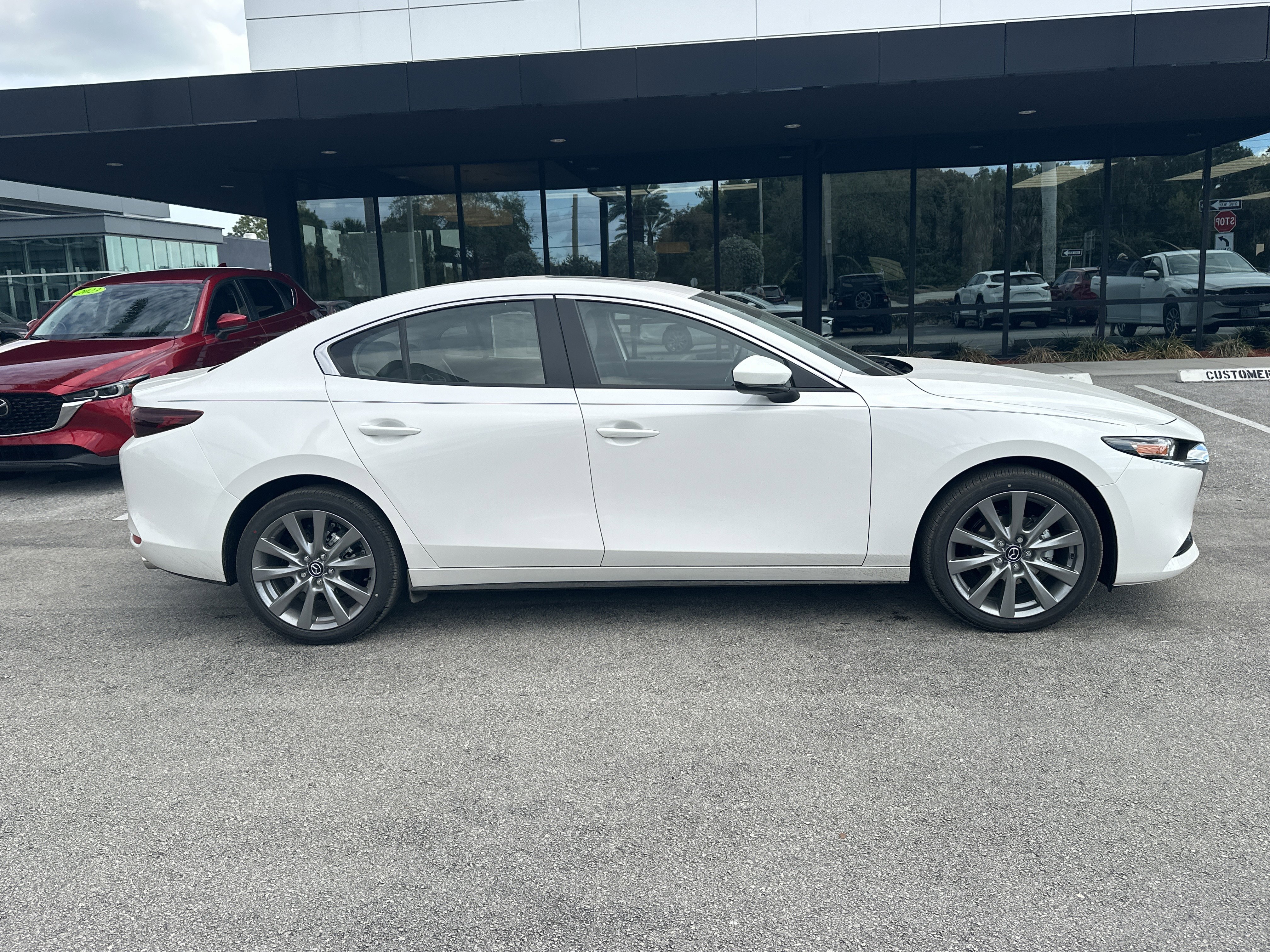 New 2026 MAZDA MAZDA3 2.5 S Sedan w/ Preferred Pkg image 5