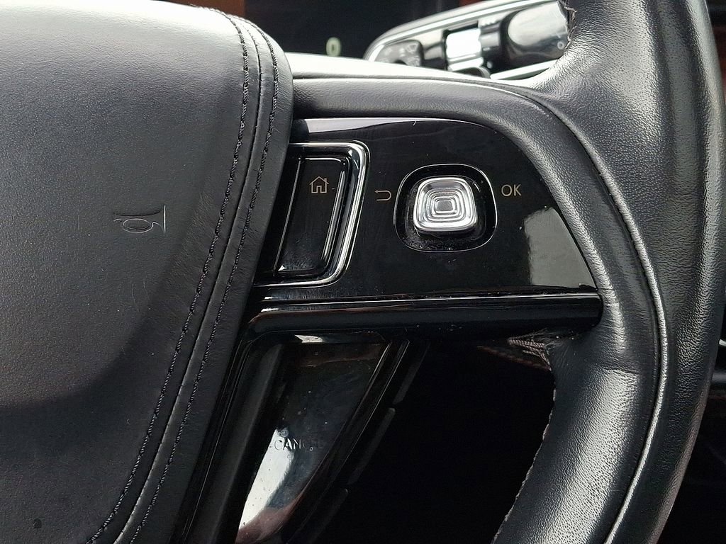 Used 2023 Lincoln Aviator Reserve w/ Elements Package Plus image 26