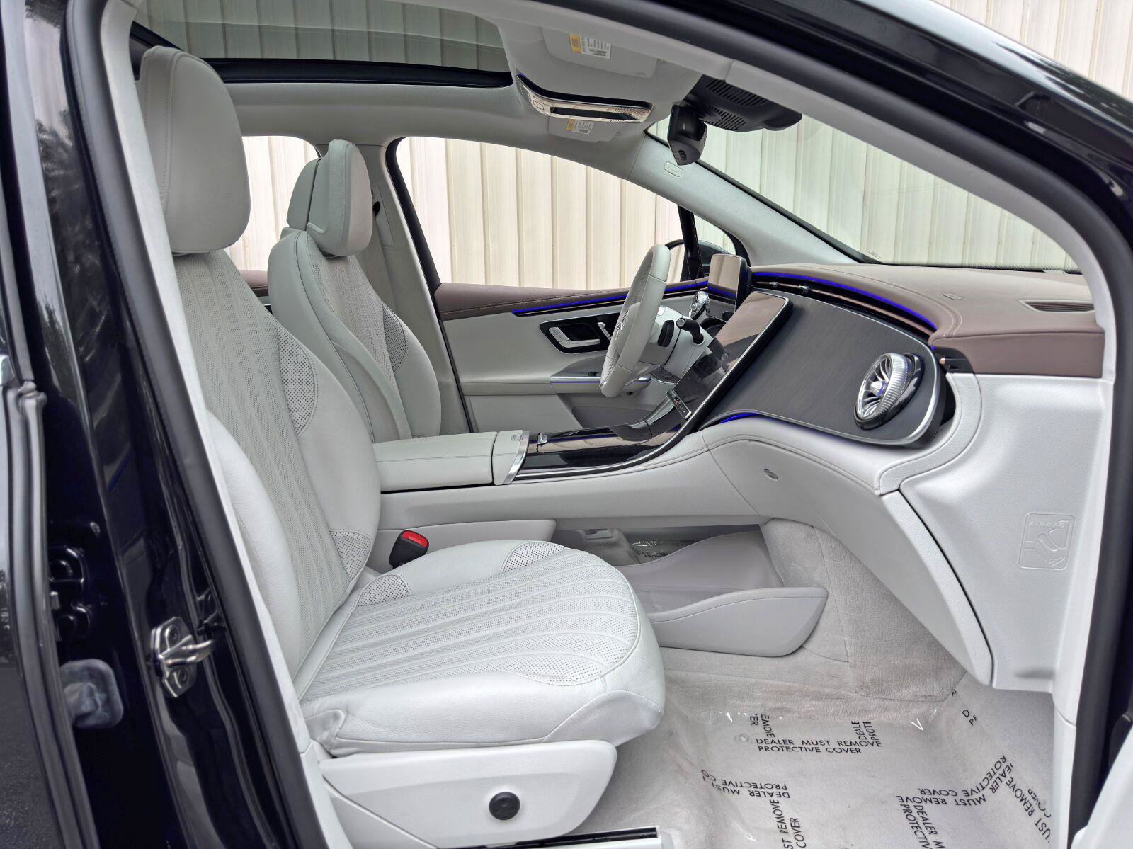 Used 2023 Mercedes-Benz EQE 500 4MATIC SUV image 15