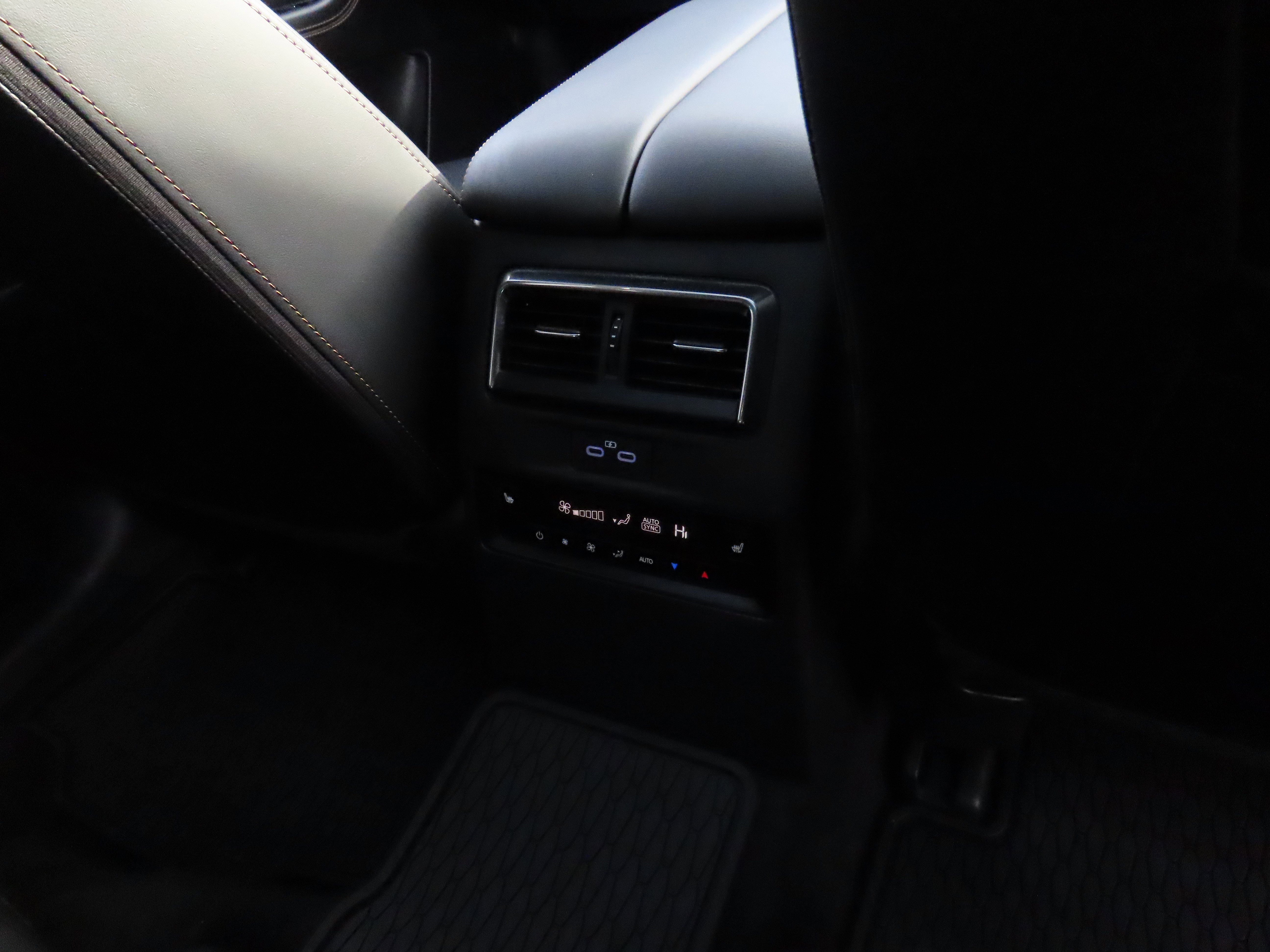 Certified 2025 MAZDA CX-90 Plug-In Hybrid w/ Premium Plus image 14