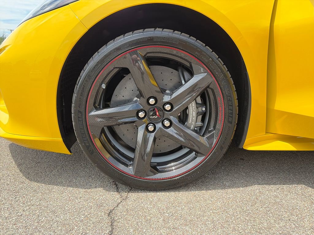 New 2026 Chevrolet Corvette E-Ray w/ ZER Performance Package AWD/4WD image 12