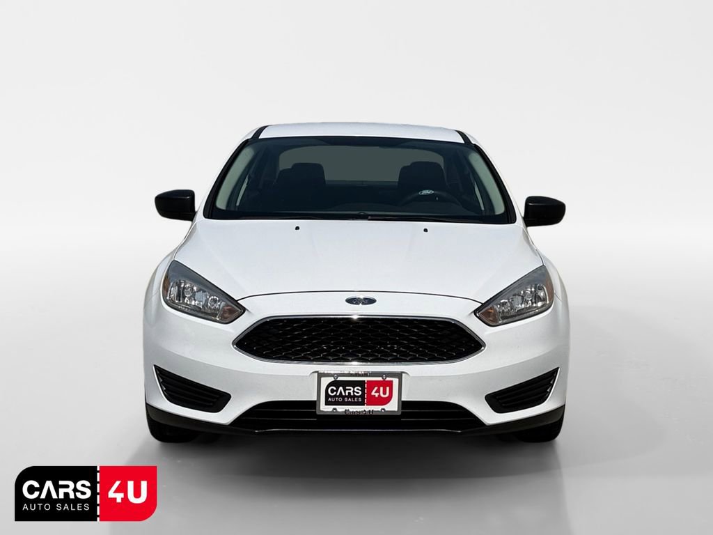 Used 2017 Ford Focus S image 2