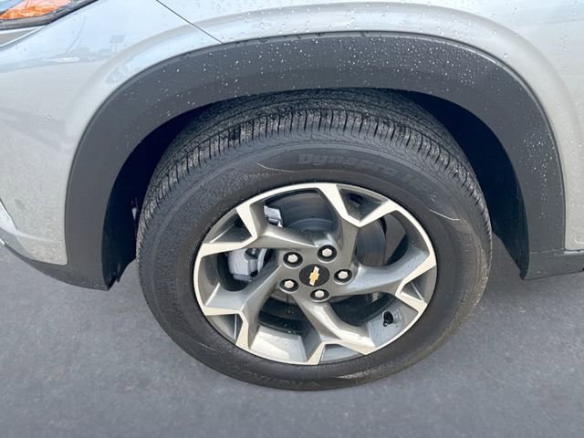 New 2026 Chevrolet Trax LT w/ Driver Confidence Package image 10