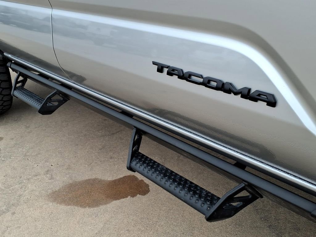 Used 2024 Toyota Tacoma TRD Sport image 24