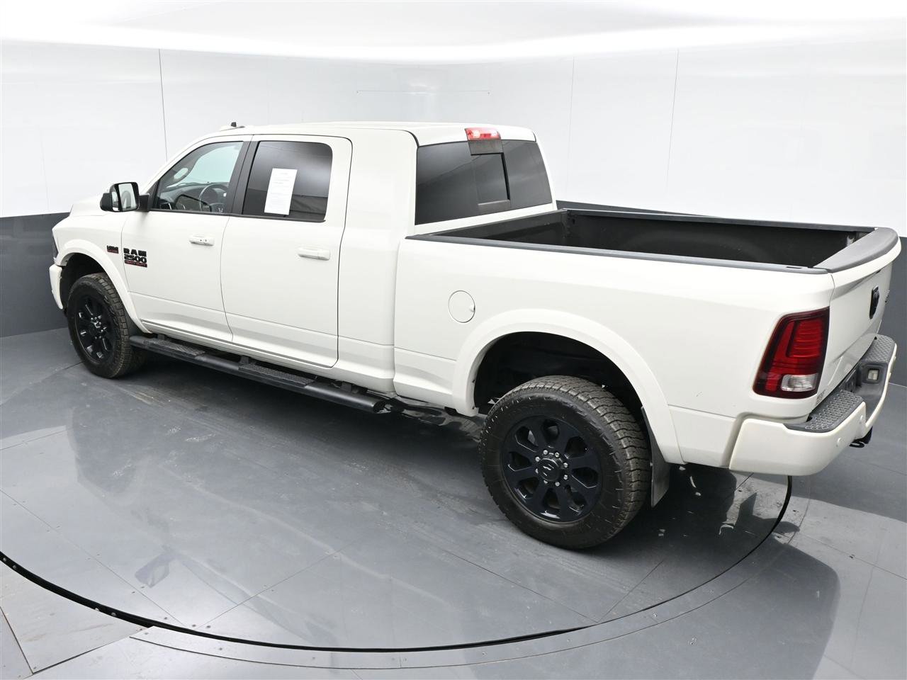 Used 2017 RAM 2500 Laramie w/ Sport Appearance Group AWD/4WD image 27