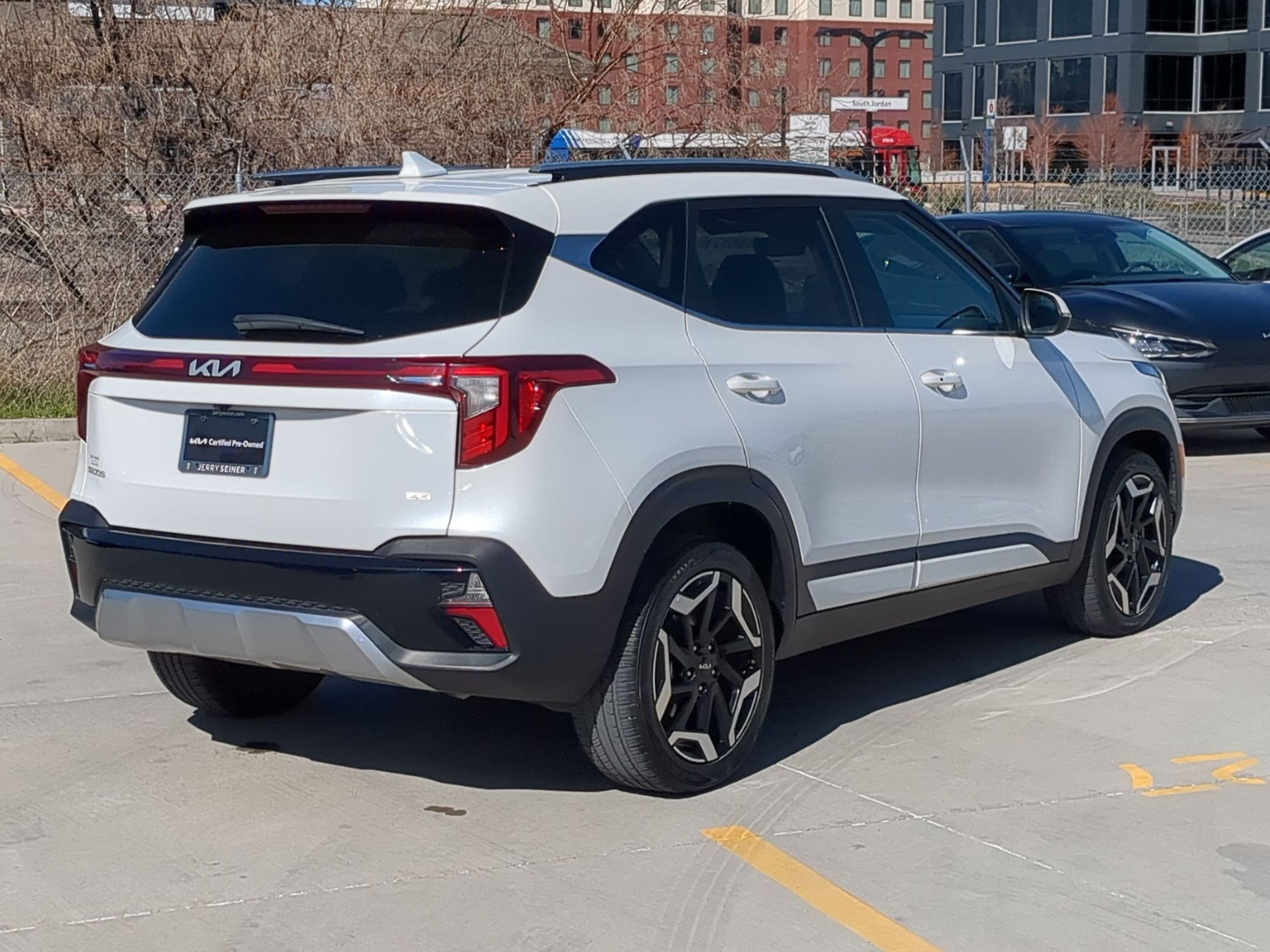 Certified 2024 Kia Seltos SX image 5