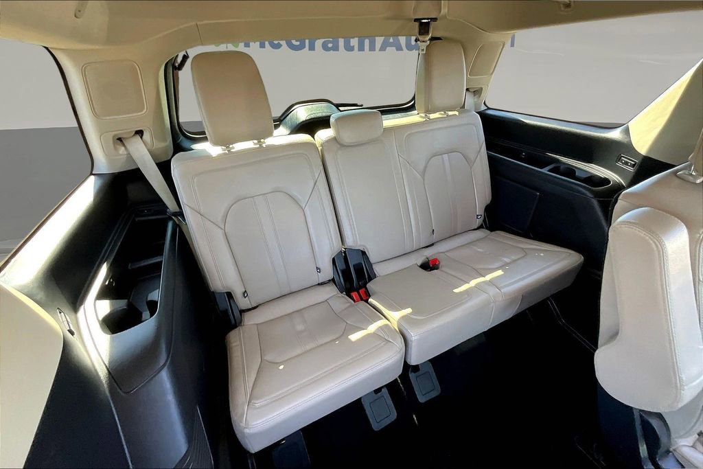 Used 2024 Ford Expedition Limited image 26