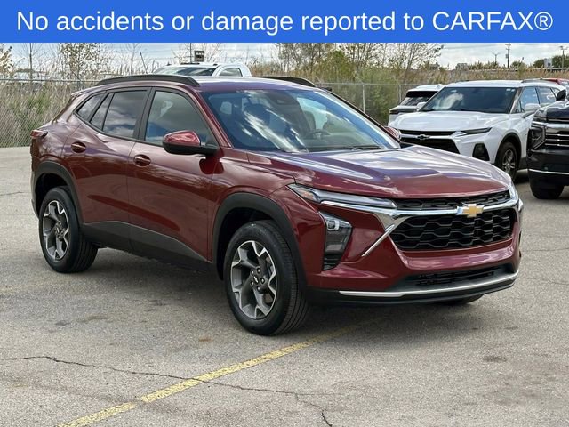 Used 2024 Chevrolet Trax LT w/ Driver Confidence Package FWD image 8
