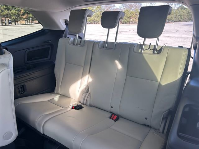 Used 2019 Subaru Ascent Limited w/ Popular Package #3 image 16