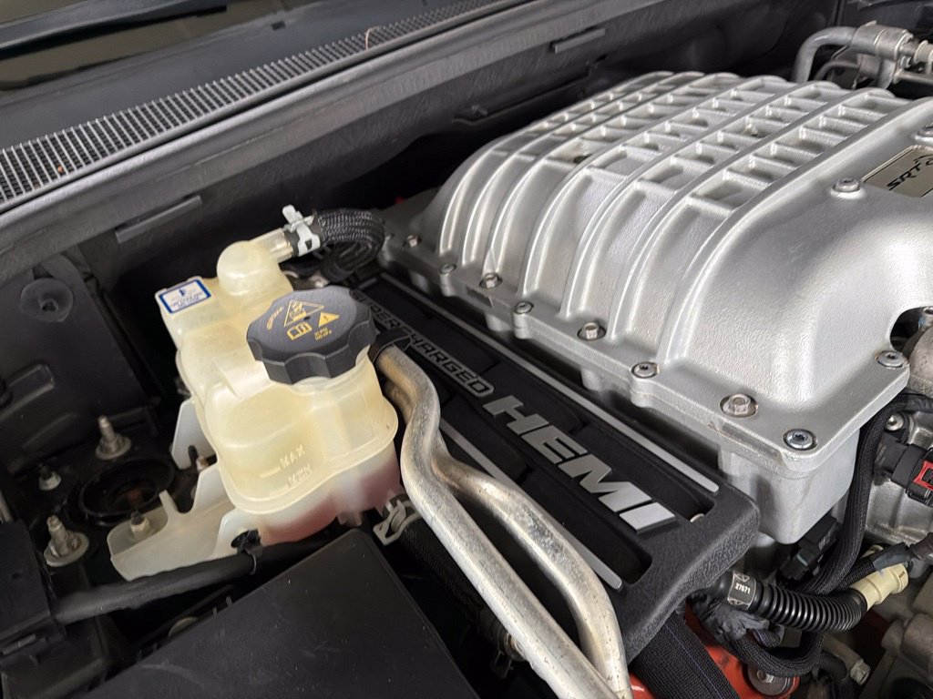 Used 2018 Jeep Grand Cherokee Trackhawk AWD/4WD image 13