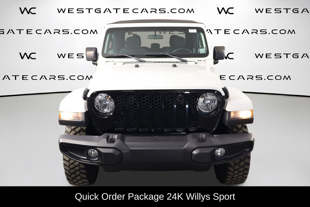 Used 2022 Jeep Gladiator Sport AWD/4WD video 2