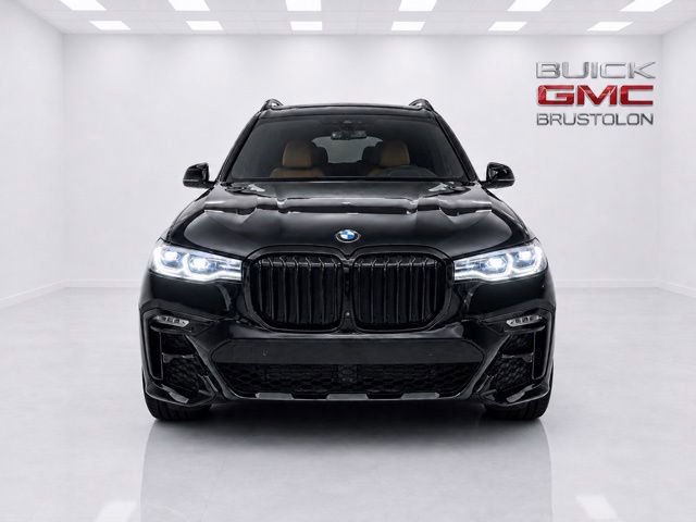 Used 2022 BMW X7 xDrive40i w/ M Sport Package AWD/4WD image 1