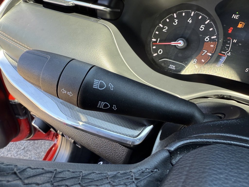 Used 2023 Jeep Compass Limited image 31