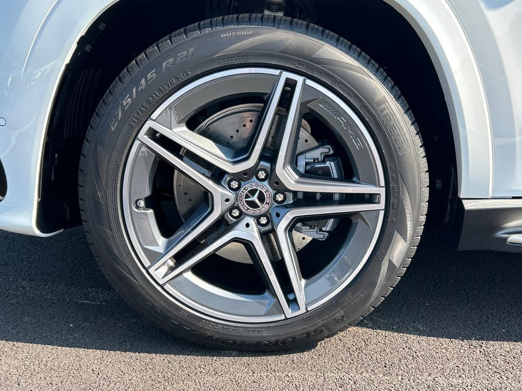 New 2026 Mercedes-Benz GLS 450 4MATIC image 35