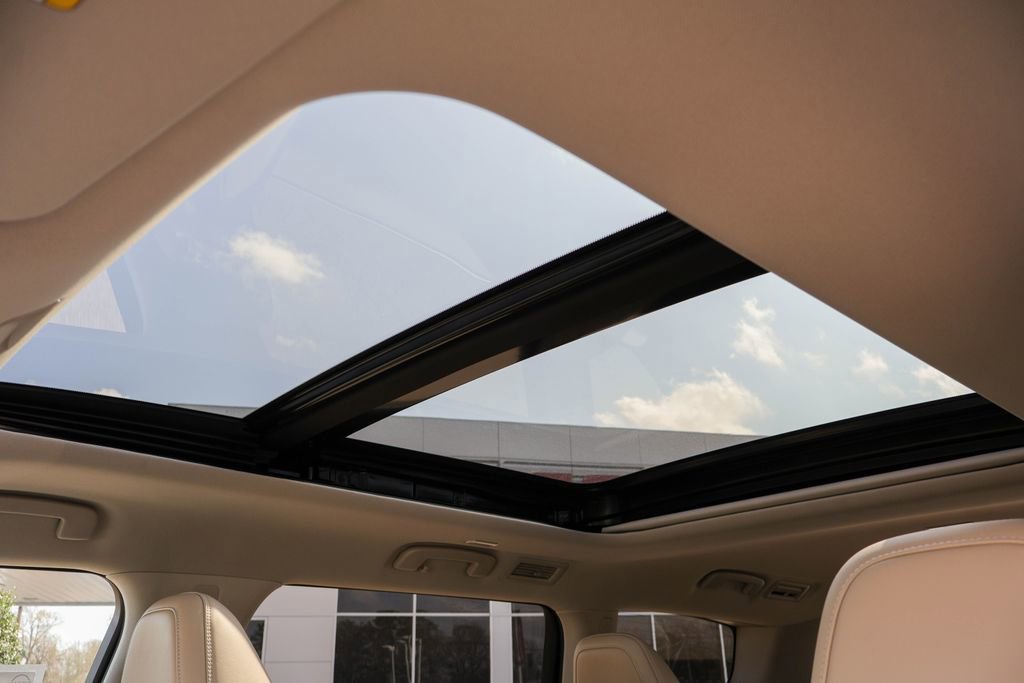 New 2026 Nissan Armada Platinum image 10