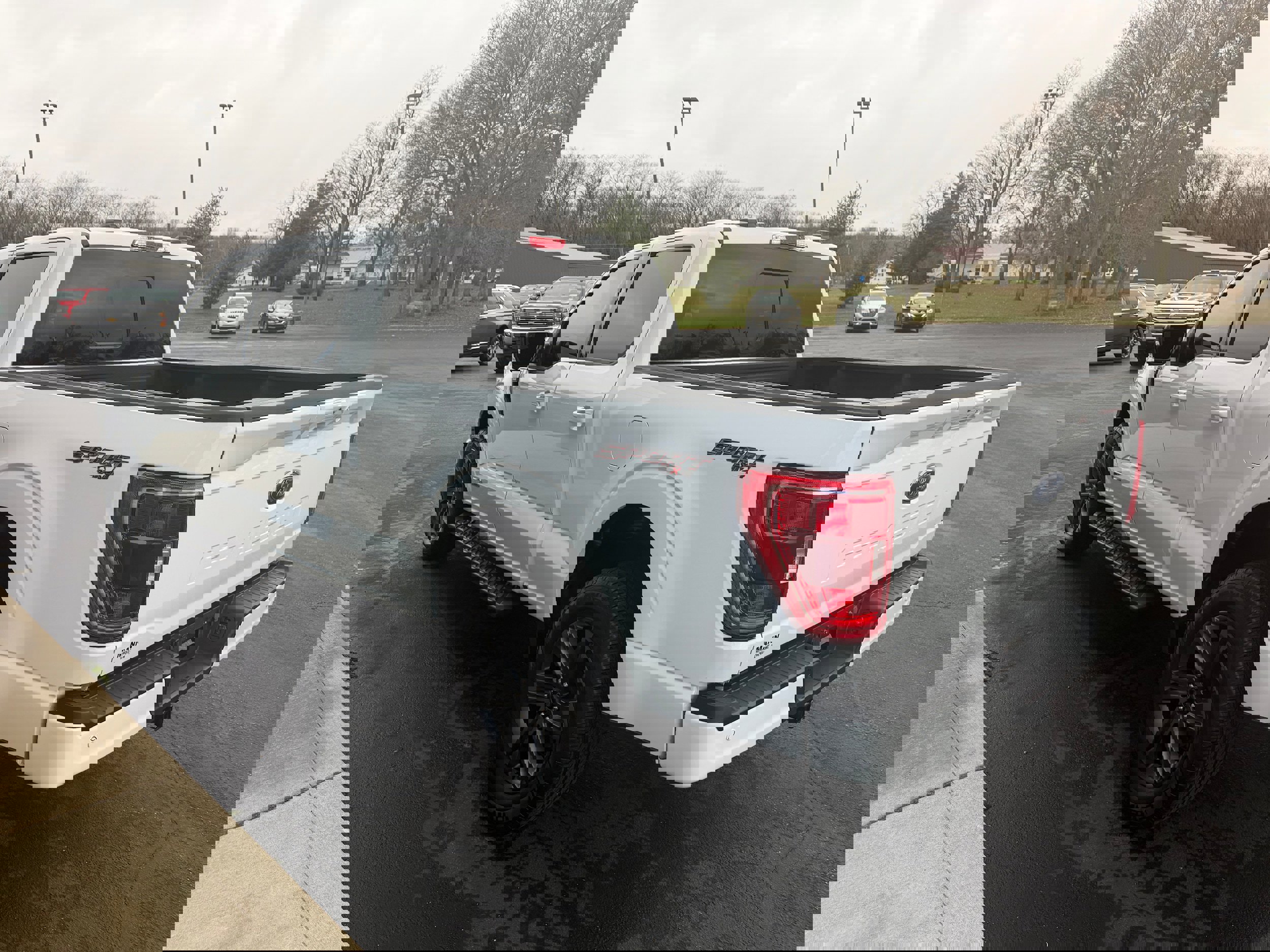 Used 2023 Ford F150 XLT w/ Equipment Group 302A High image 11