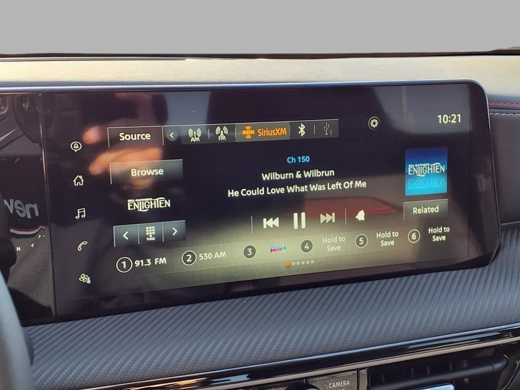 Certified 2025 Nissan Kicks SR image 10