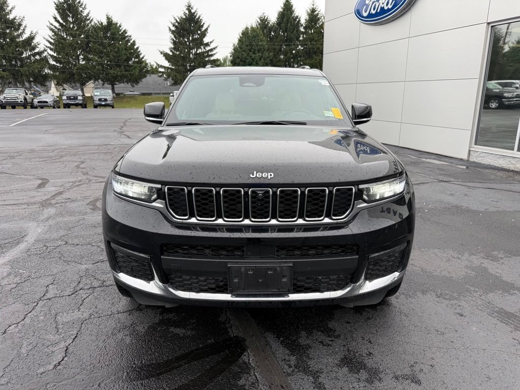 Used 2023 Jeep Grand Cherokee L Limited w/ Luxury Tech Group II AWD/4WD image 8