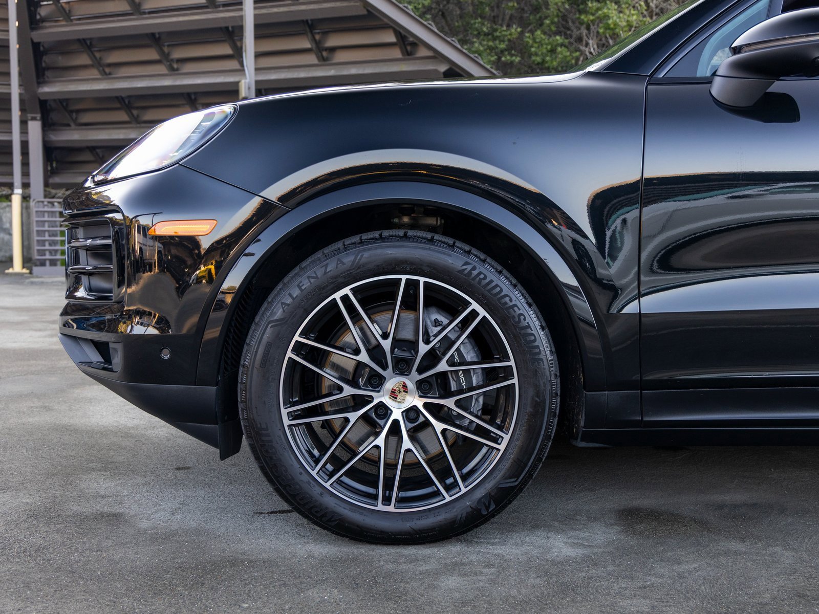 Certified 2025 Porsche Cayenne image 13