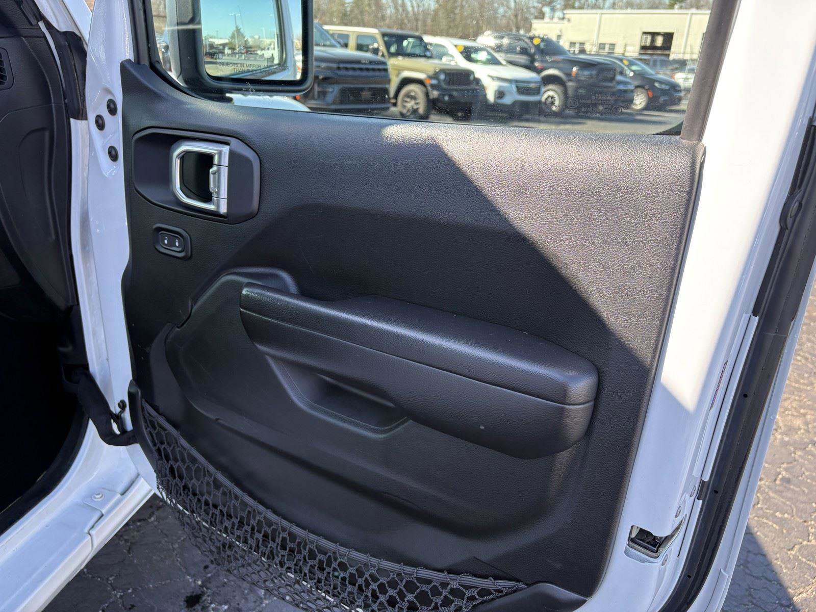 Used 2021 Jeep Wrangler Unlimited Sport image 11