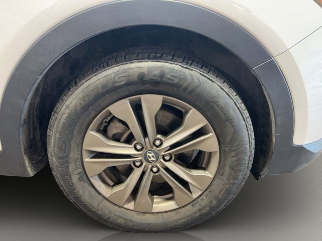 Used 2013 Hyundai Santa Fe Sport AWD/4WD image 30