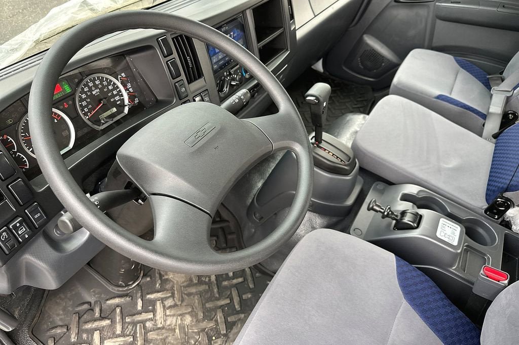 New 2024 Chevrolet Low Cab Forward 6500XD RWD image 10