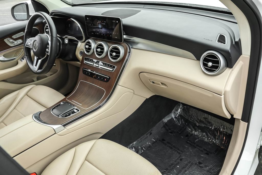 Used 2022 Mercedes-Benz GLC 300 4MATIC image 34