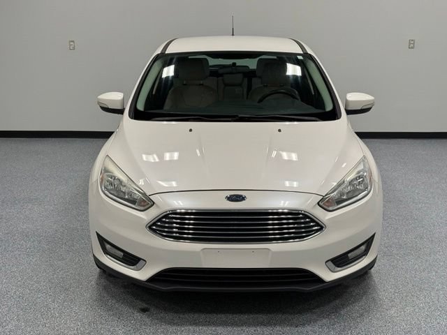 Used 2016 Ford Focus Titanium FWD image 4