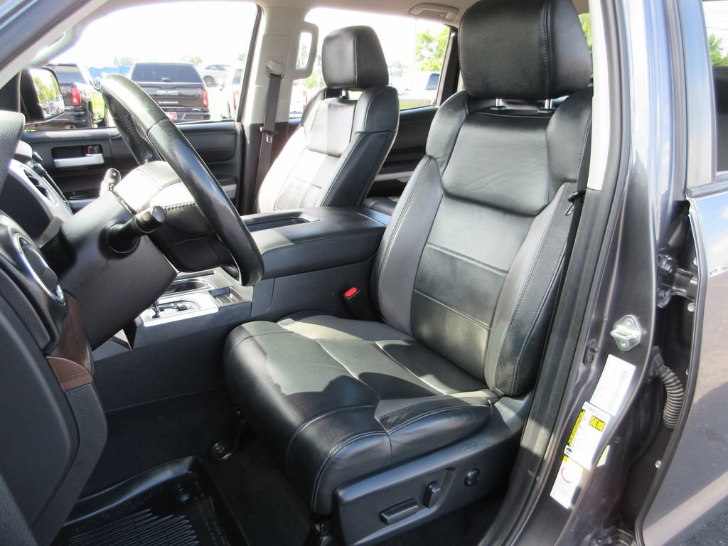 Used 2018 Toyota Tundra Limited AWD/4WD image 21