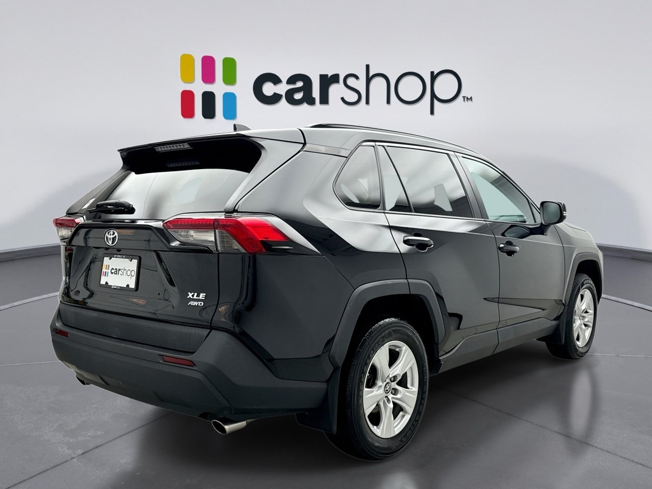 Used 2019 Toyota RAV4 XLE w/ Convenience Package AWD/4WD image 5