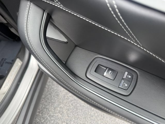 Used 2019 Maserati Levante GTS AWD/4WD image 36
