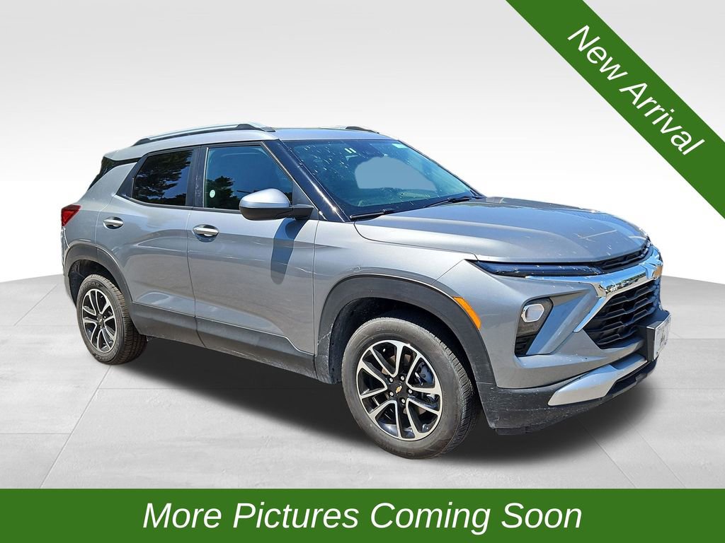 Used 2025 Chevrolet TrailBlazer LT