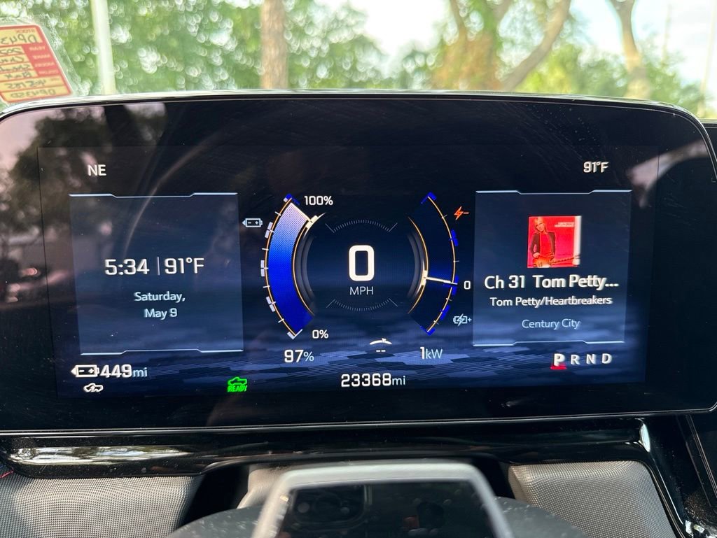 Used 2025 Chevrolet Silverado EV RST AWD/4WD image 69