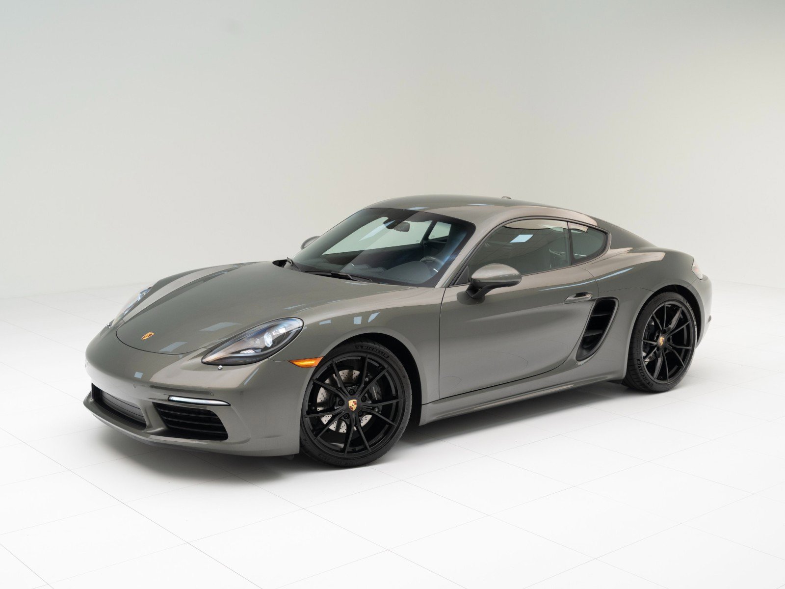 Certified 2025 Porsche 718 Cayman