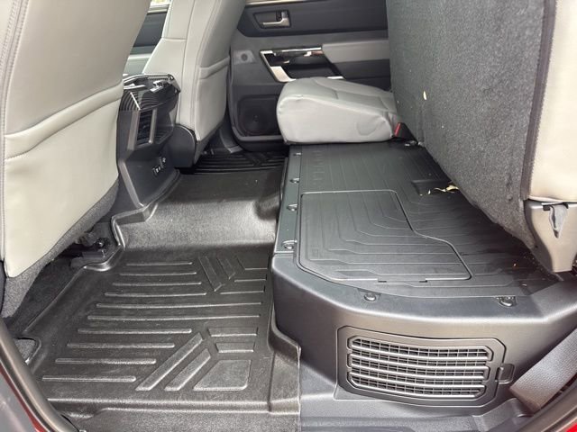 Used 2024 Toyota Tundra Limited AWD/4WD image 19