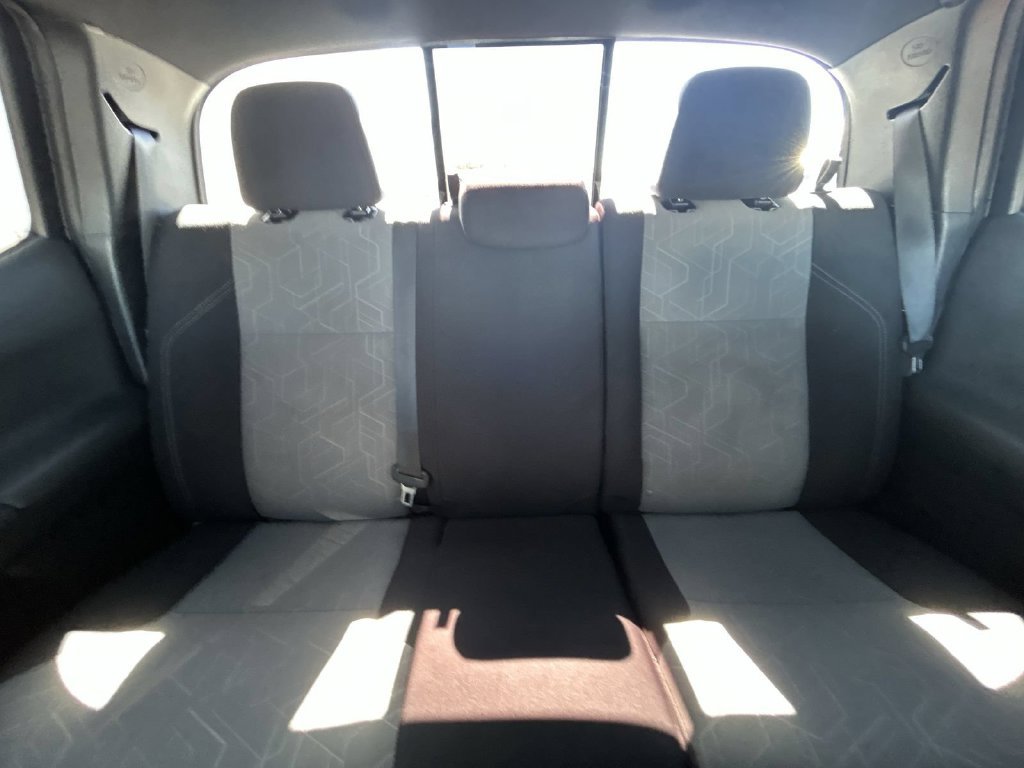 Used 2022 Toyota Tacoma TRD Sport w/ Technology Package RWD image 6
