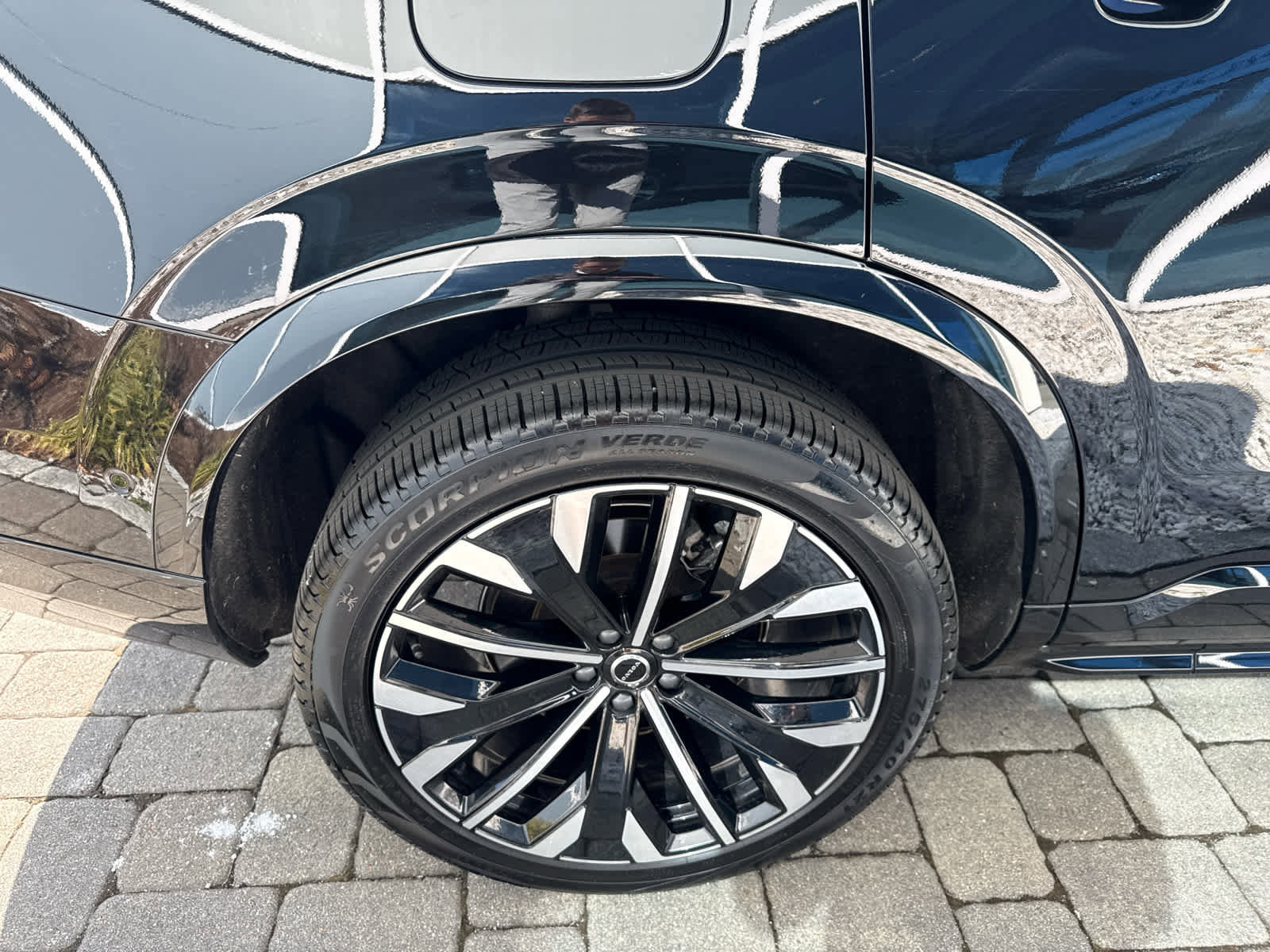 Used 2026 Volvo XC90 B6 Ultra w/ Protection Package Premier image 27