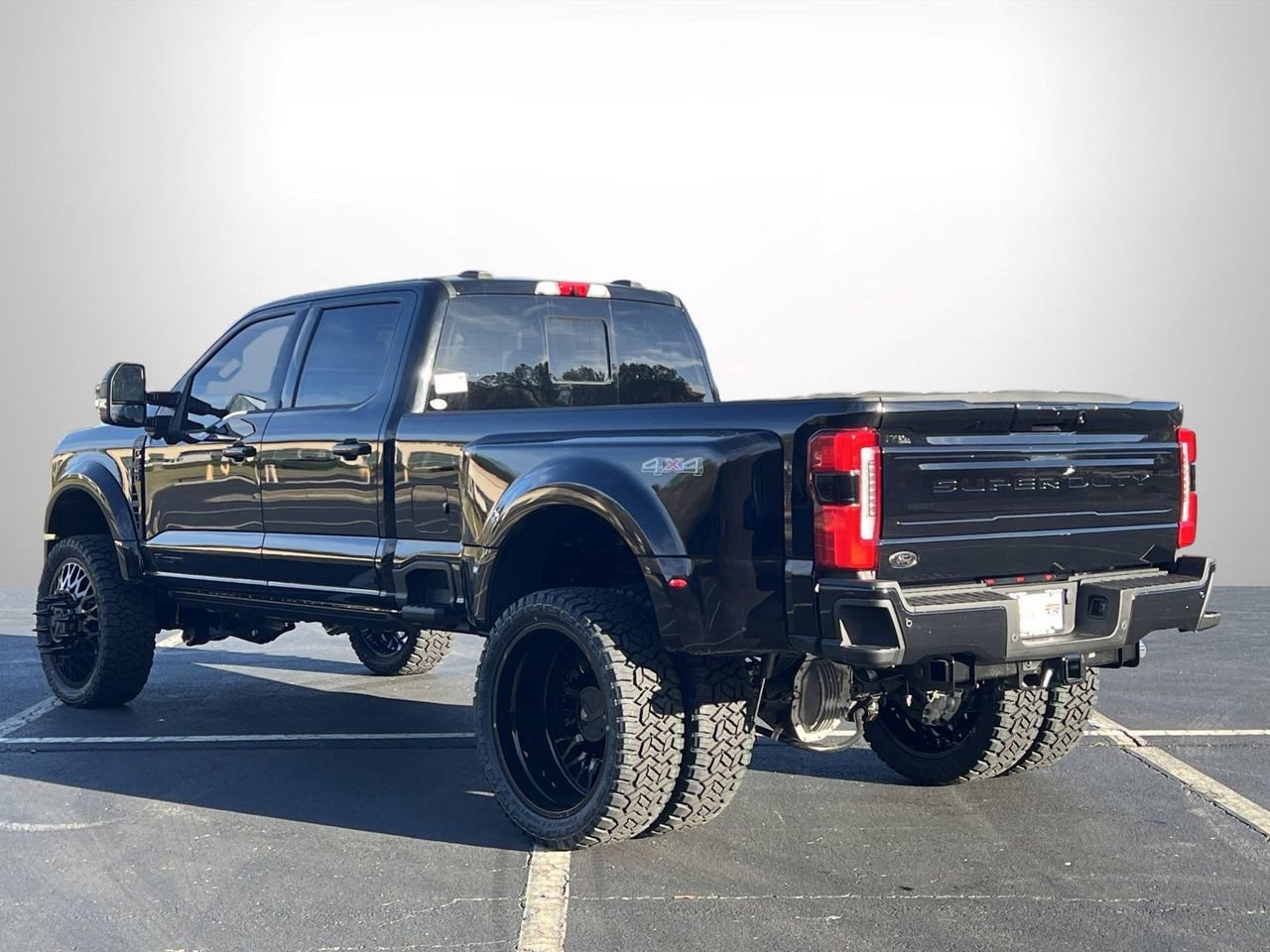 New 2026 Ford F450 Platinum image 29