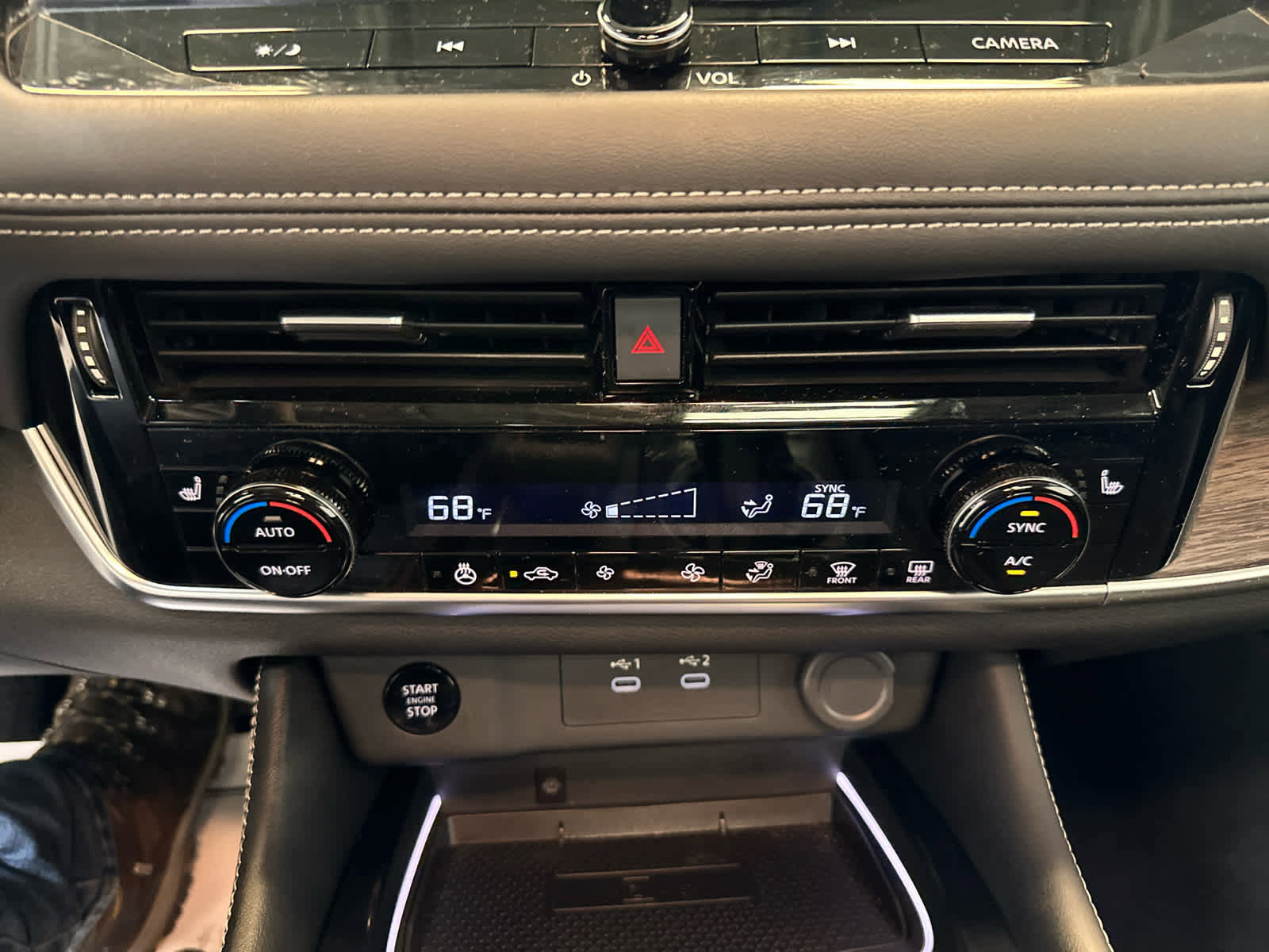 Certified 2025 Nissan Rogue Platinum image 16