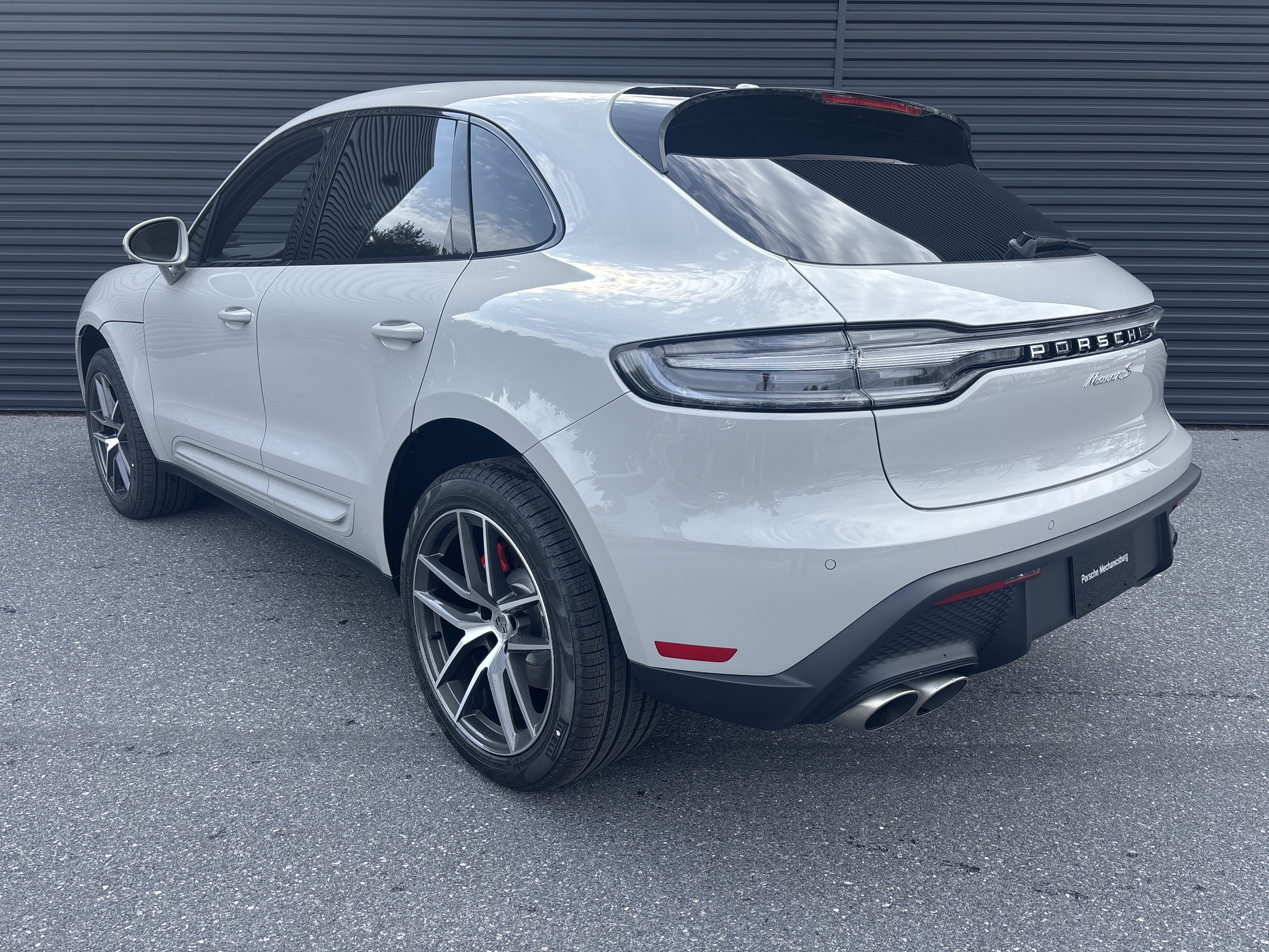 New 2026 Porsche Macan S AWD/4WD image 3