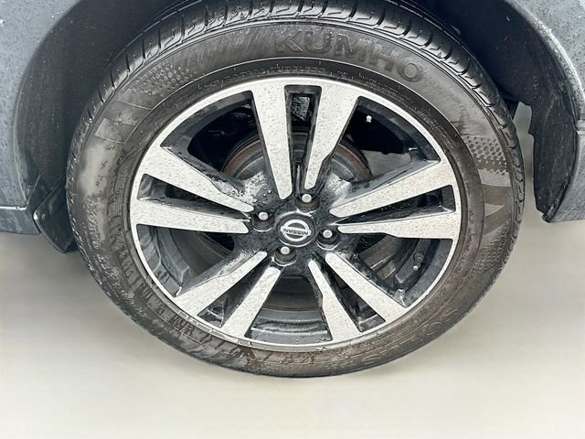 Used 2020 Nissan Kicks SV image 24